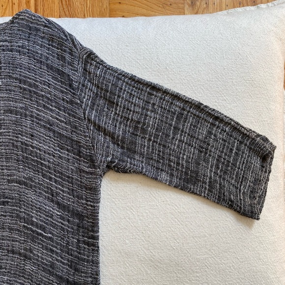 Eileen Fisher Three Quarter Sleeve Gauze Weave Boxy Top - Black/White - Small - Picture 7 of 9